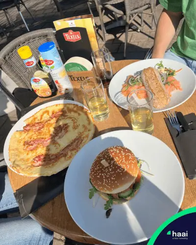 Gerechten op tafel bij Routiers Restaurants